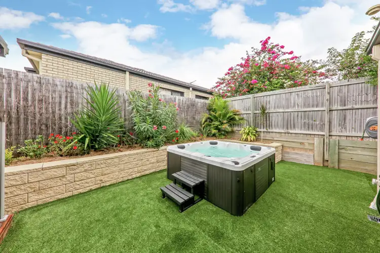 7 Admiral Crescent, Springfield Lakes QLD 4300