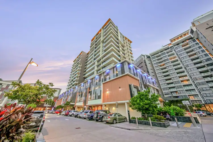 Second view of Homely unit listing, 4046/37c Harbour Road, Hamilton QLD 4007