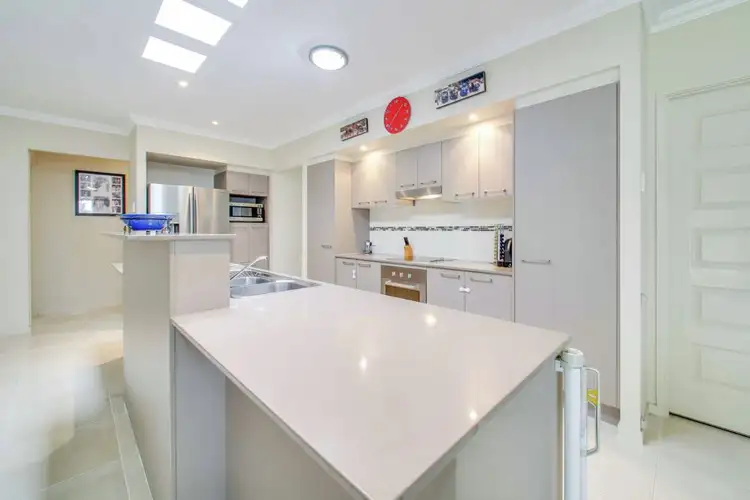 56 Swan Parade, Warner QLD 4500