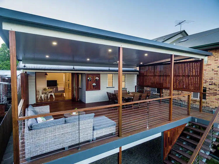 3 Bower Street, Annerley QLD 4103