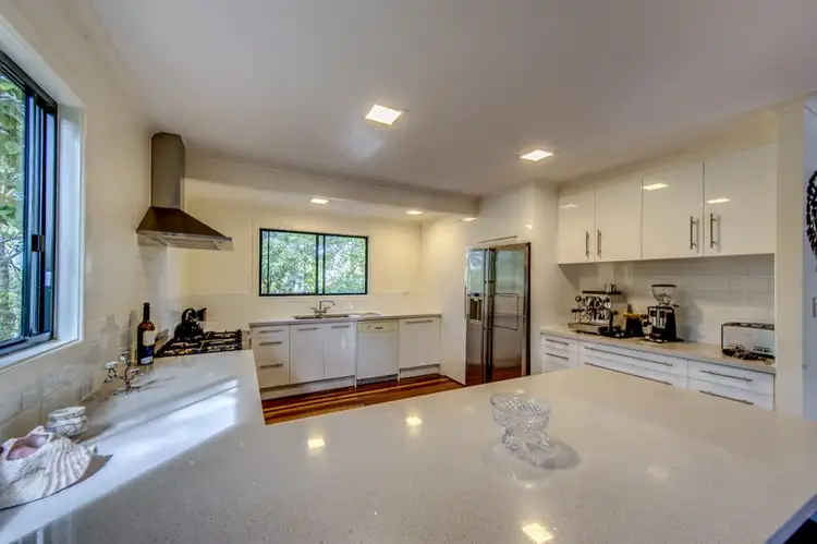 17 Little John St, Daisy Hill QLD 4127