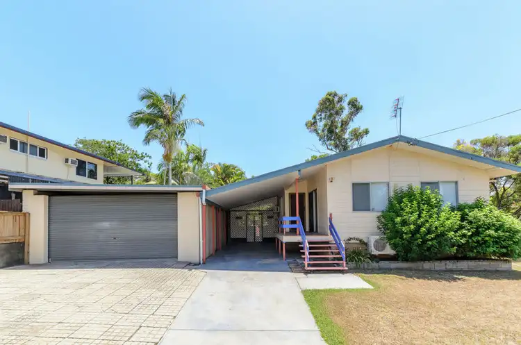 12 Hayes Avenue, Boyne Island QLD 4680