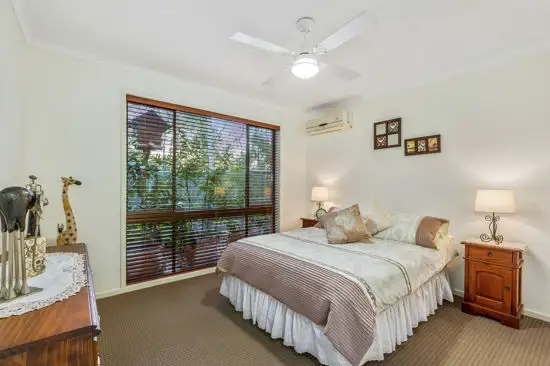 Fifth view of Homely house listing, 8 Bulloo Ct, Runcorn QLD 4113