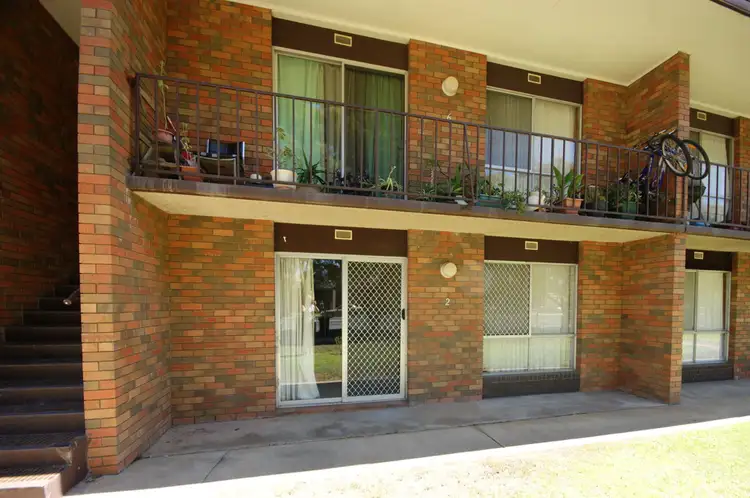 2/399 George Street, Deniliquin NSW 2710