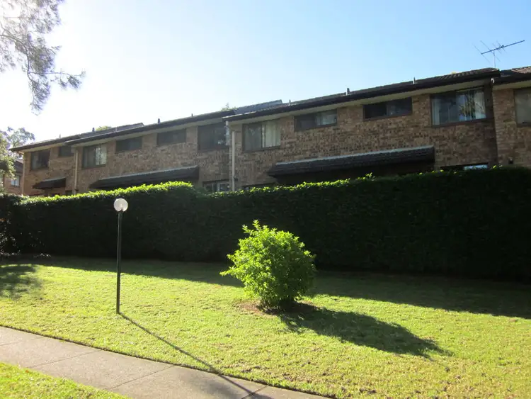 23/23 Taranto Road