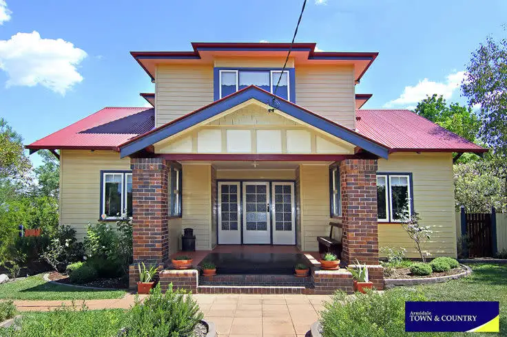 86 Mann Street, Armidale NSW 2350