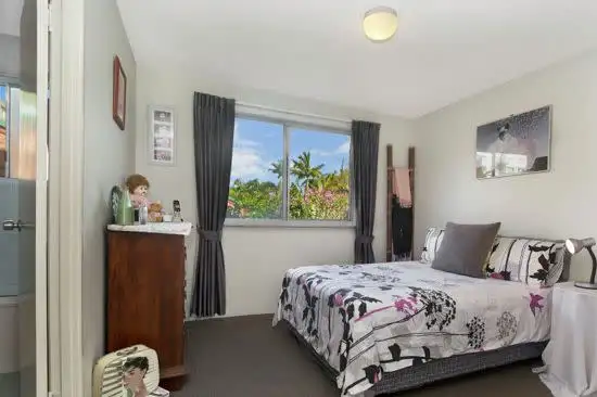 Sixth view of Homely unit listing, Unit 2/7 Queen Street, Moffat Beach QLD 4551