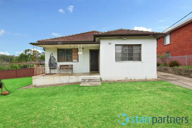 818 Merrylands Road, Greystanes NSW 2145