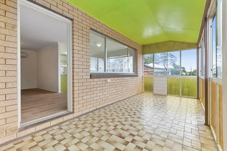 Second view of Homely house listing, 5 Maple Avenue, Mapleton QLD 4560
