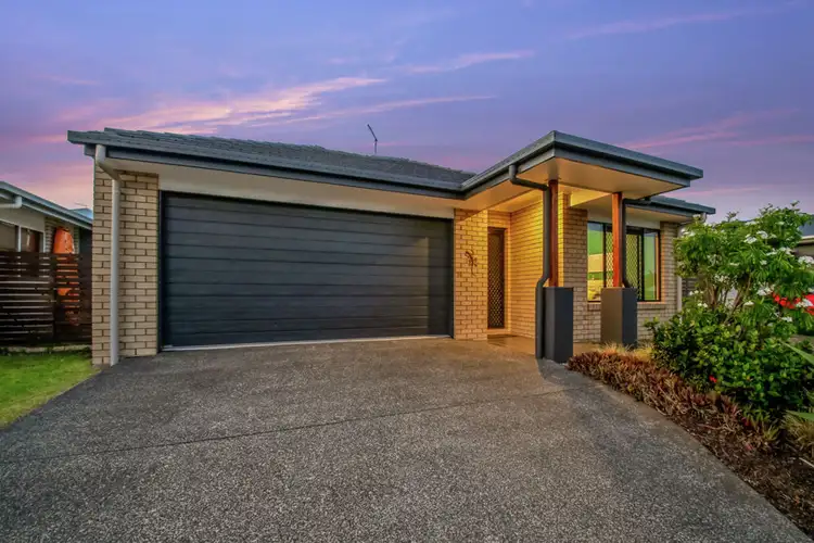 21 Cootharaba Crescent, Warner QLD 4500