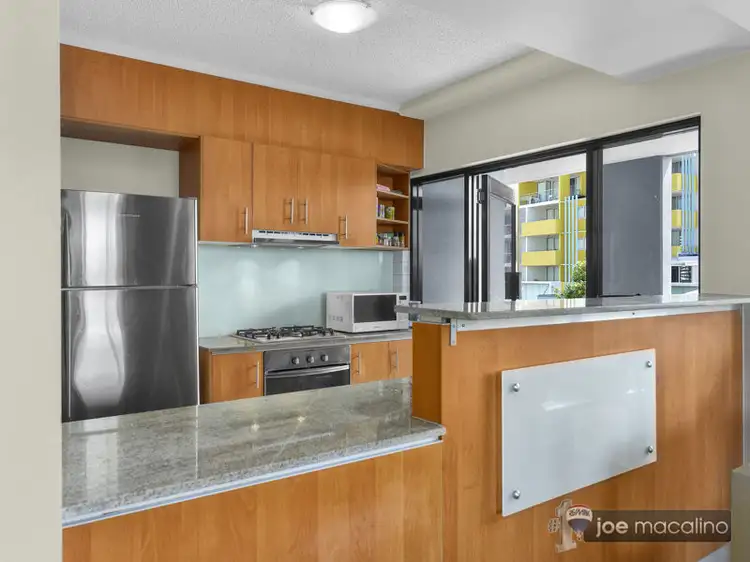 Third view of Homely unit listing, 292 Boundary St, Spring Hill QLD 4000