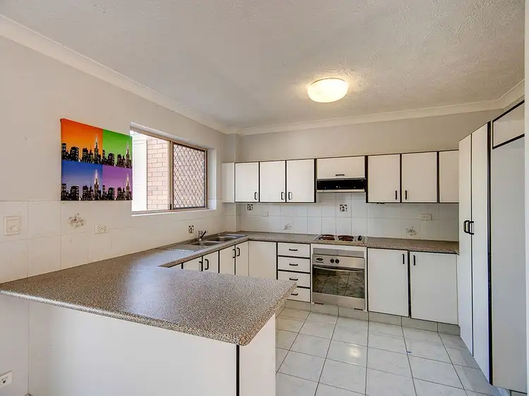 Main view of Homely unit listing, 2/402 Zillmere Road, Zillmere QLD 4034