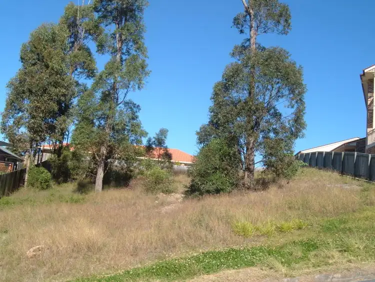 7 Windrush Close, Eatons Hill QLD 4037