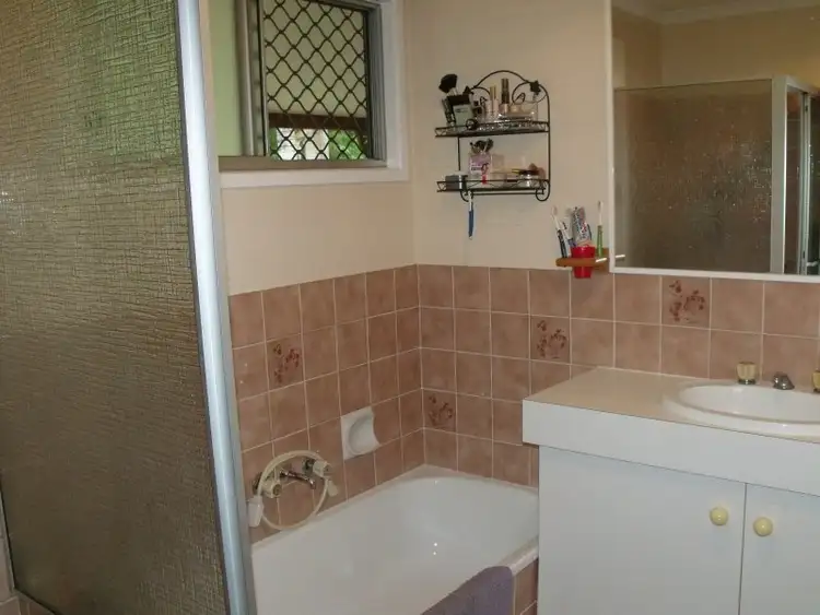 Seventh view of Homely house listing, 2 Gleneagles Street, Morayfield QLD 4506