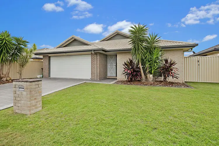 4 Venn Court, Wynnum West QLD 4178