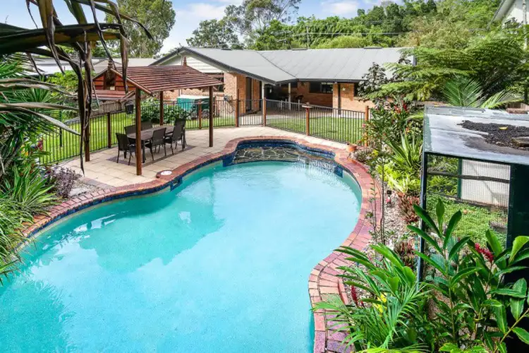 17 Simon Street, Freshwater QLD 4870