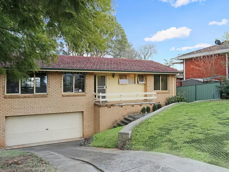 1 Uther Ave, Bradbury NSW 2560