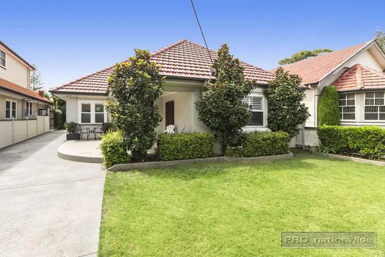27 Silsoe Street, Hamilton South NSW 2303