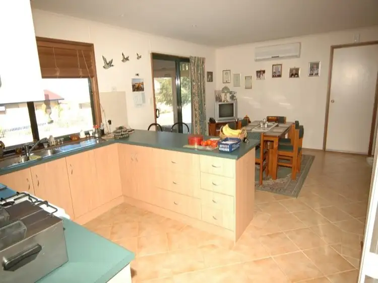 Fifth view of Homely house listing, 7 Barton Road, Tiddy Widdy Beach SA 5571