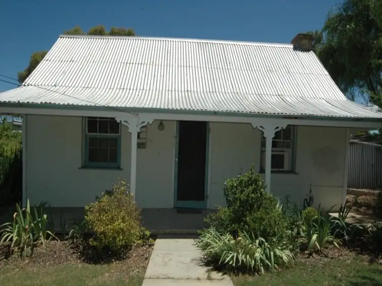 43 Kadina Road, Moonta SA 5558