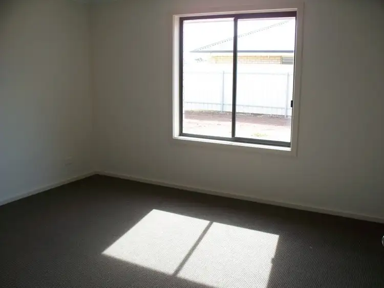 Seventh view of Homely house listing, 10 Measday Crescent, Kadina SA 5554