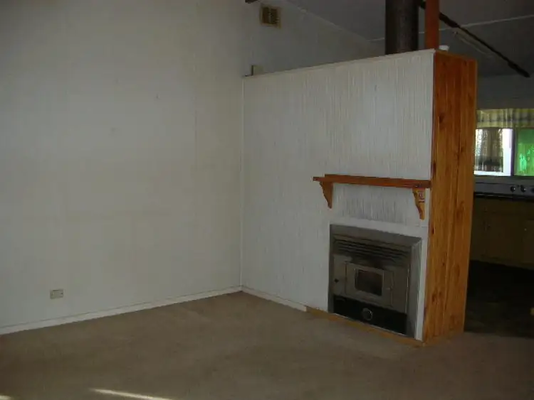 Fifth view of Homely house listing, 18 Carleton Crescent, Wallaroo SA 5556