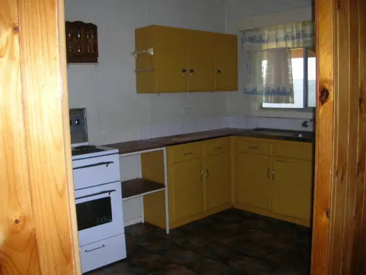 Sixth view of Homely house listing, 18 Carleton Crescent, Wallaroo SA 5556