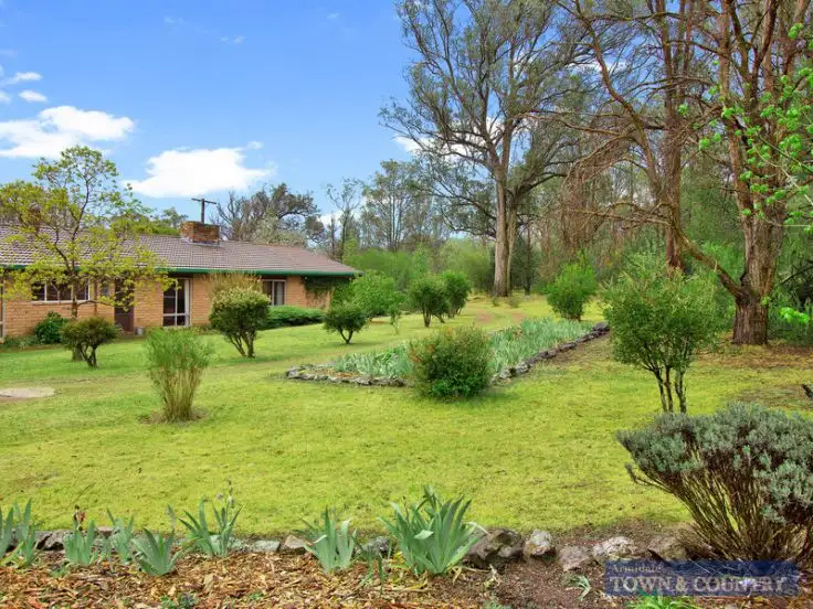 73 Kintyre Road, Armidale NSW 2350