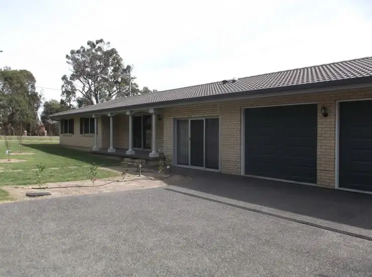 Main view of Homely house listing, 3 Harslett Street, Stanthorpe QLD 4380
