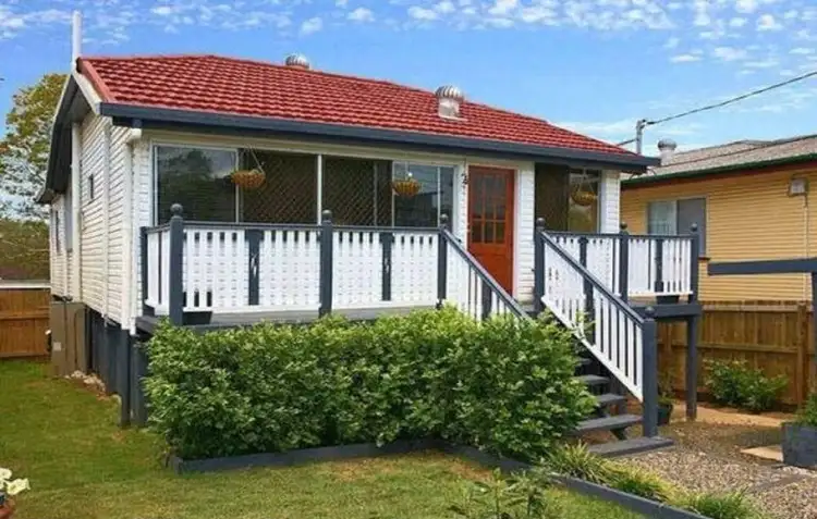 40 Haig Street, Wynnum West QLD 4178