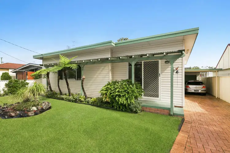 40 Dudley Street, Gorokan NSW 2263