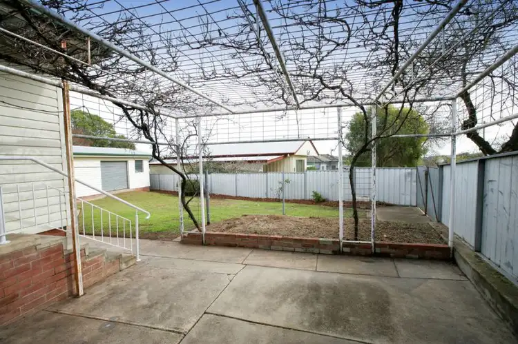 Sixth view of Homely house listing, 2 Waranga Avenue, Wagga Wagga NSW 2650