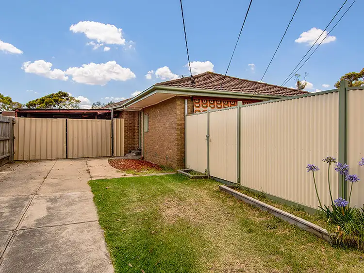 33 Lackenheath Drive, Tullamarine VIC 3043
