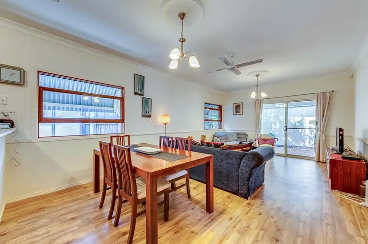 15 Jezabel Drive, Springfield Lakes QLD 4300