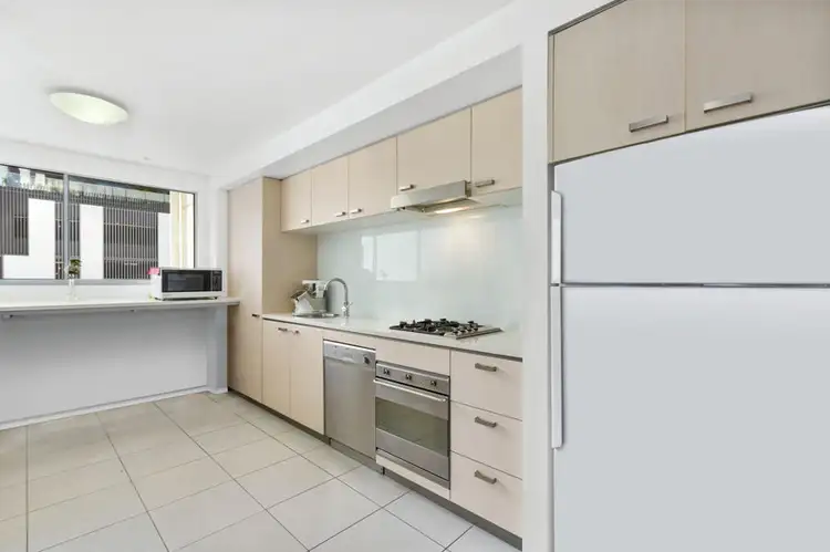 Fifth view of Homely unit listing, 19/15 Walsh Street, Milton QLD 4064