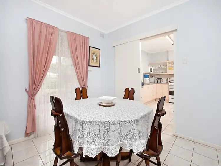 Sixth view of Homely house listing, 2 Norfolk Ave, Brahma Lodge SA 5109