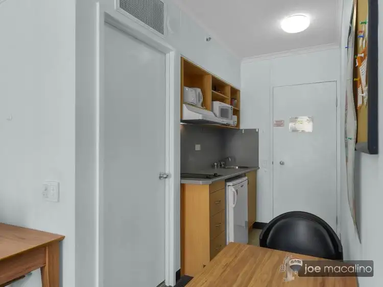 Sixth view of Homely unit listing, 104 Margaret St, Brisbane City QLD 4000