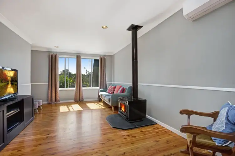 Fourth view of Homely house listing, 9 Coomalong Close, Holmesville NSW 2286