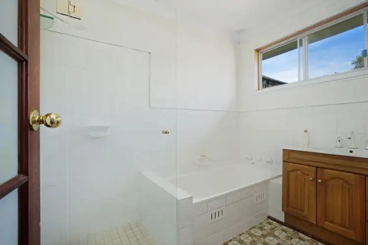 Seventh view of Homely house listing, 9 Coomalong Close, Holmesville NSW 2286