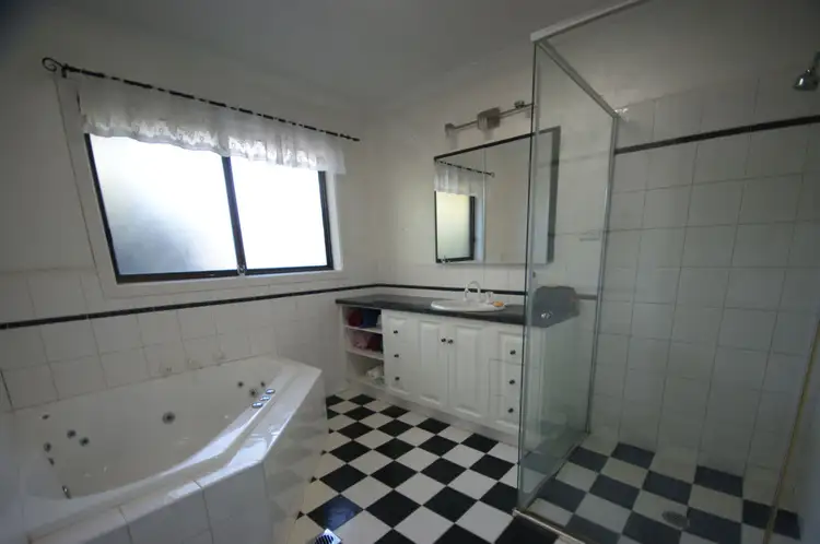 Fourth view of Homely house listing, 4 Renwick Crt, Deniliquin NSW 2710