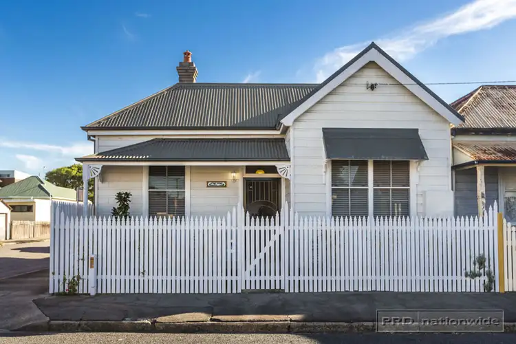 Main view of Homely house listing, 10 Phoebe Street, Islington NSW 2296