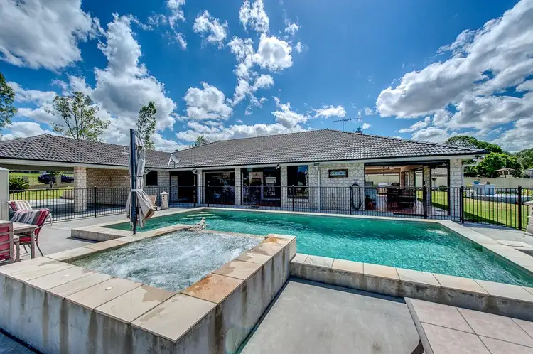 18 Muston Court, Greenbank QLD 4124
