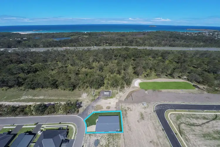 17 Surfsea Ave, Sandy Beach NSW 2456
