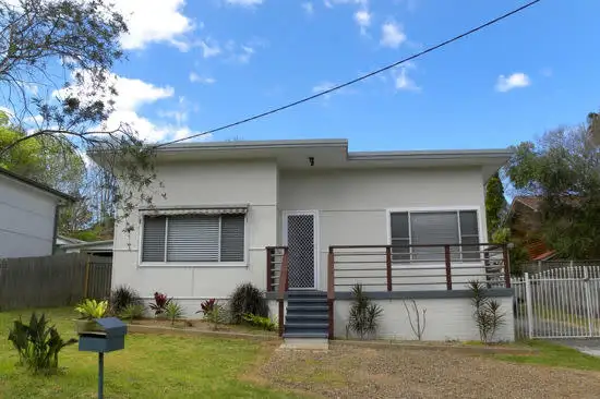 2 Blanche Street, North Gosford NSW 2250