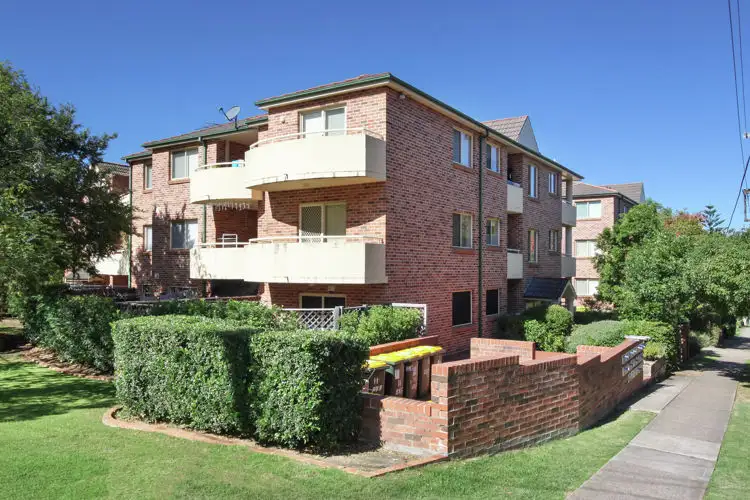 13/11 Oxford Street, Blacktown NSW 2148