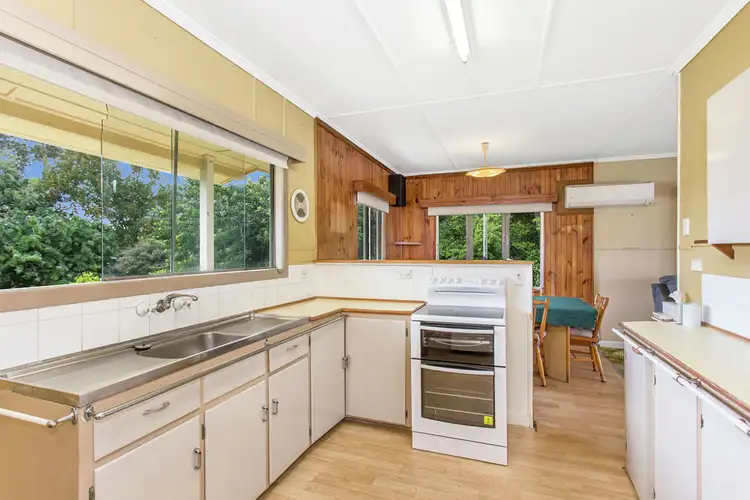 Fifth view of Homely house listing, 7 Coralie Avenue, Wynnum West QLD 4178