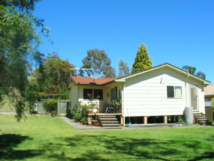 13 Darlingup Road, Wyee NSW 2259