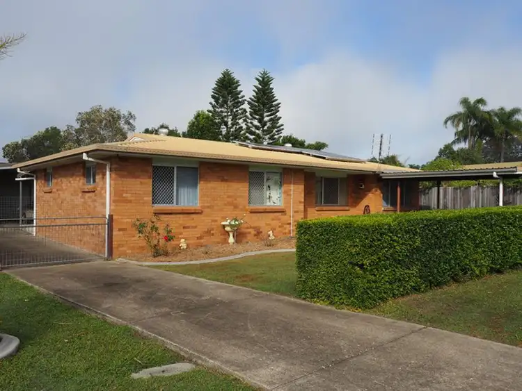 4 Helen Street, Southside QLD 4570