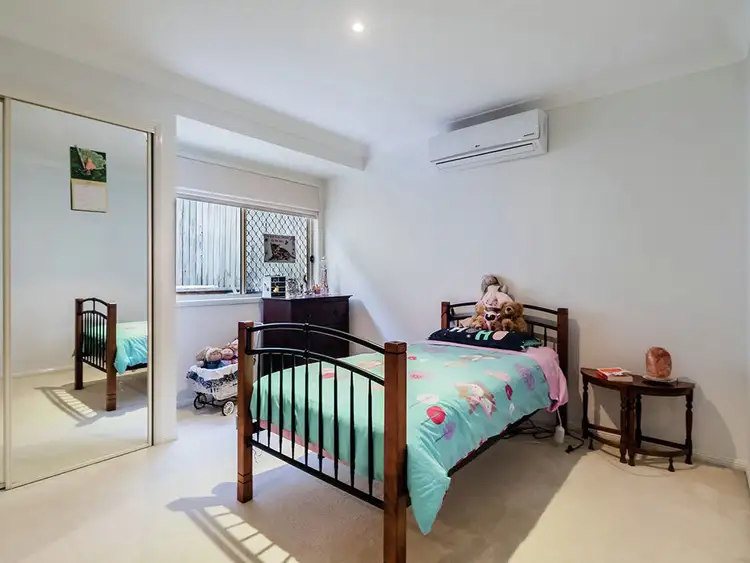 Sixth view of Homely house listing, 10 Raphael Place, Mackenzie QLD 4156