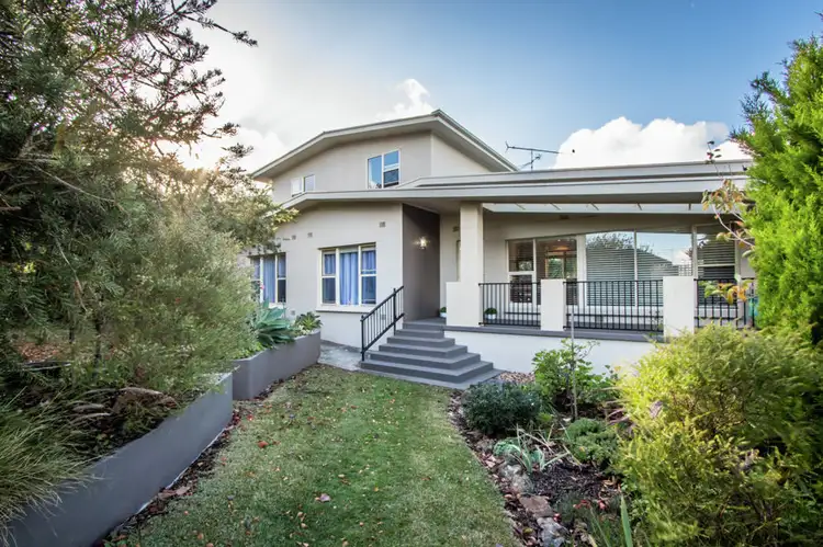 7 Hillcrest Avenue, Mount Gambier SA 5290